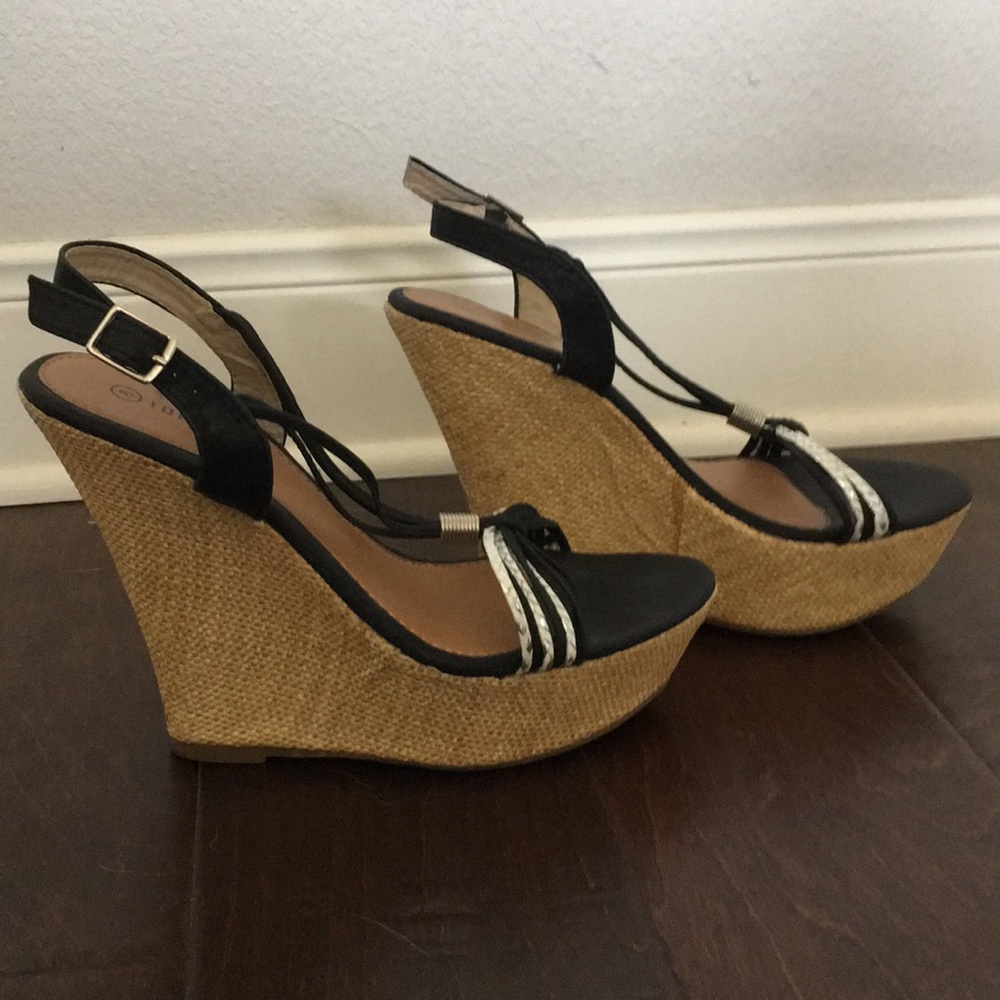 🛑 “SOLD” Sharp Looking High Wedges